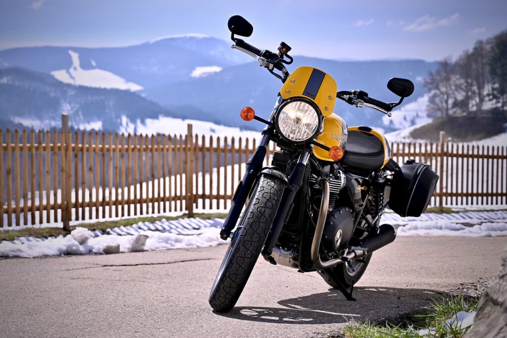 motorcycle, bike, vehicle-4112554.jpg